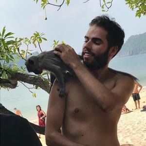 Meet your Posher, Raul